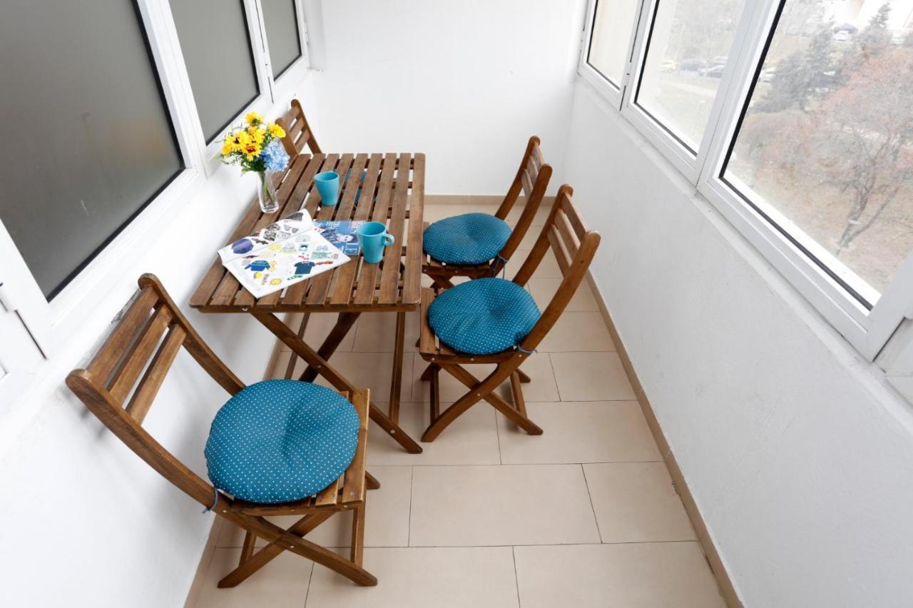 Lovely 2 Bedroom Apartment Near Old Town Bucarest Exterior foto
